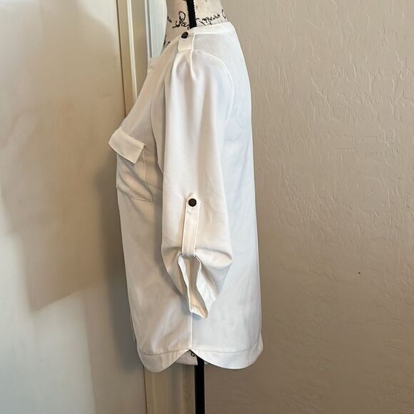 41 Hawthorn Off White Button Pockets Semi Sheer Top Feminine Contemporary - Picture 2 of 10